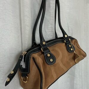 Isaac Mizrahi leather baguette bag